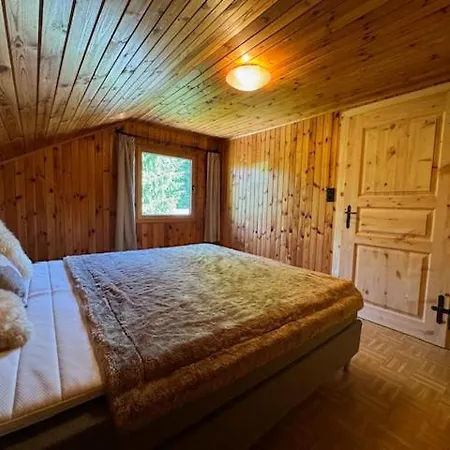 Almhuette Tamberger In Der Feldpann-alm *