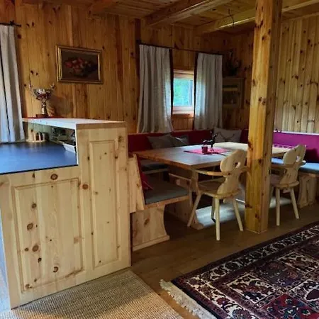 Almhuette Tamberger In Der Feldpann-alm Rauth