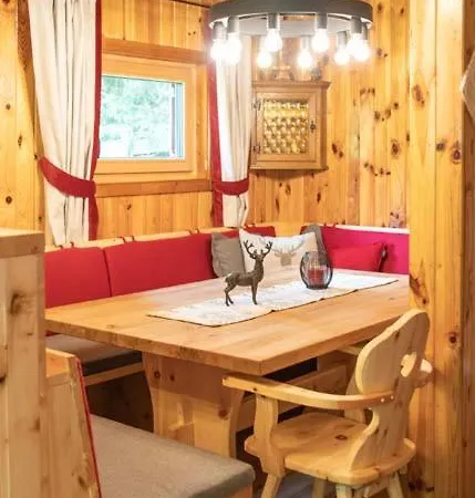 Almhuette Tamberger In Der Feldpann-alm Vakantiehuis Rauth